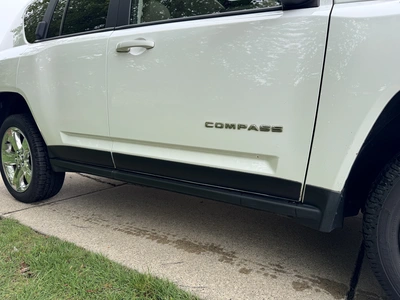 USED 2014 JEEP COMPASS
