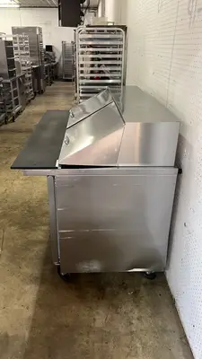 Used Beverage Air _UNKNOWN_ Food Prep Tables Illinois US | Falcon Restaurant Supply #1423151