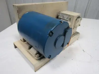 Leeson Falk 1175WB3B-40 1/2Hp 208-230/460V 40:1 43RPM Parallel Conveyor Drive