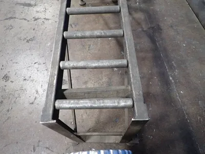 Used WELLS _UNKNOWN_ Horizontal Band Saws | HGR 24 #746790