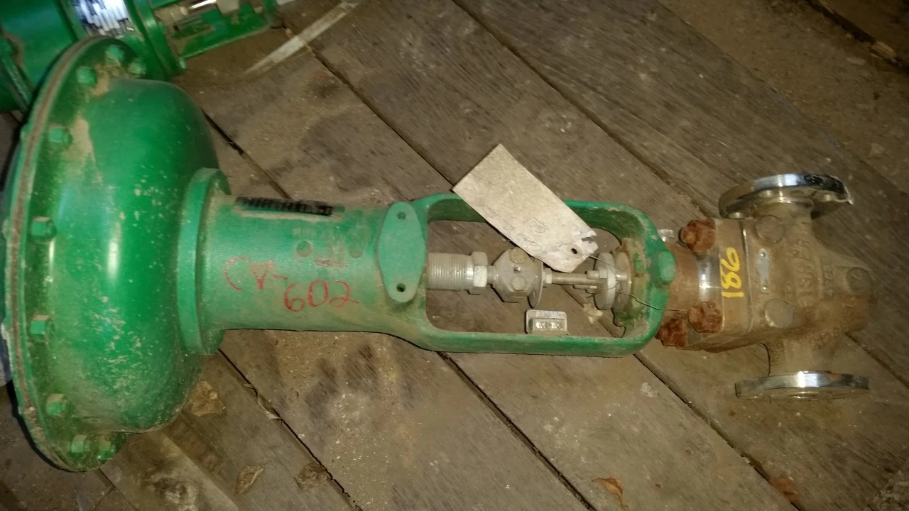 Fisher 1" 150 Class, 316 Stainless Flanged Control Valve