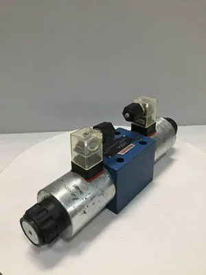 USED REXROTH 54WE10J33/CG24N9K4