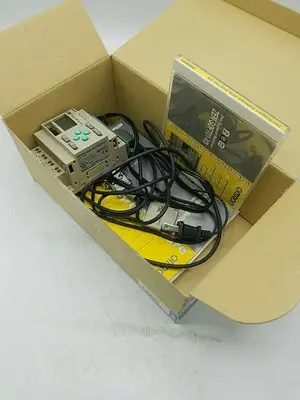 New | in-Stock OMRON OMRON ZEN-STARTER01-V2 Automation Control (HMI) | ND Industrial Surplus #1224699