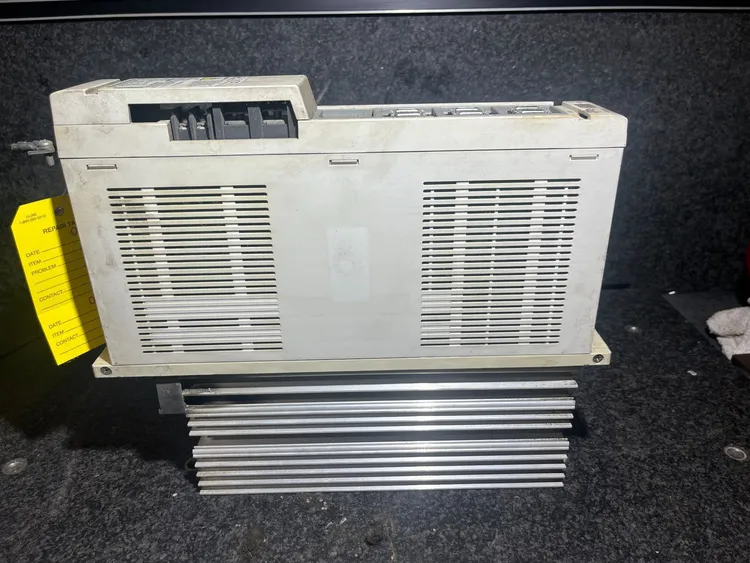 Used MITSUBISHI Servo Drive Unit Servo Drives | MachineStation #946810