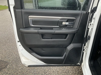 Used 2021 RAM 1500 CLASSIC Pickup Trucks Michigan US | Miedema Asset Management Group #1402769