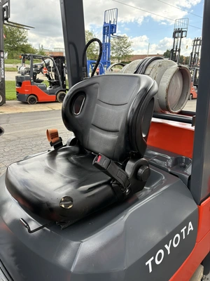 USED 2006 TOYOTA 7FGCU32