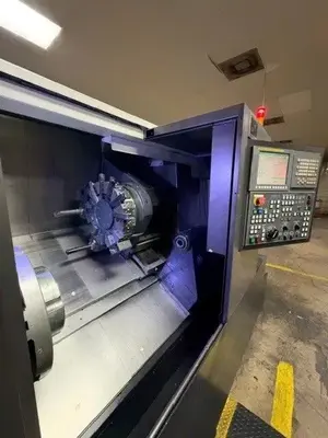 2012 DOOSAN PUMA 2600 CNC Spiral Milling Lathe | Midstate Machinery (4)