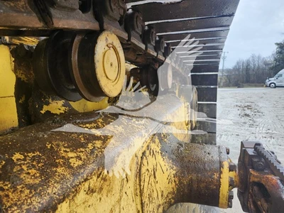 USED 2002 KOMATSU D65PX-12