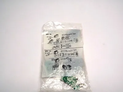 USED ALLEN-BRADLEY FULL VOLTAGE MODULE W/ LATCH GREEN BULB SER B