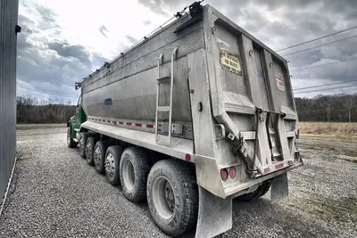 Used 2003 STERLING L9500 Dump trucks Ohio US | Proxy Equipment #1383029