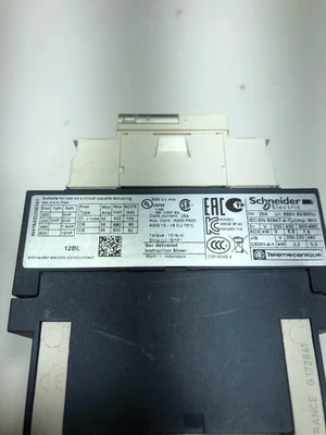 USED Schneider Electric 12BL