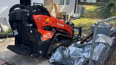 USED 2025 Kubota SCL1000