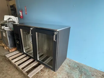 75-0258 Glastender 60'' 2 Glass Door Back Bar Self Contained Cooler BB60