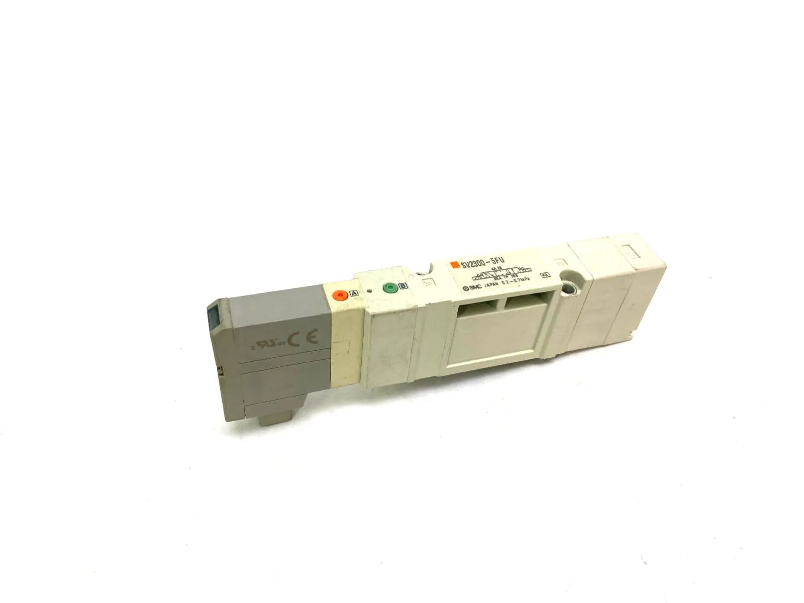 USED SMC PLUG-IN DOUBLE SOLENOID VALVE