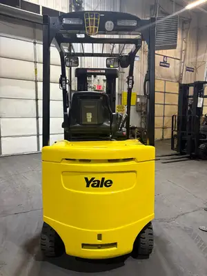 Used 2020 Yale ERC050VGN 4-Wheel Sit down Electric Counterbalance Forklifts New York US | United Lift #1446698