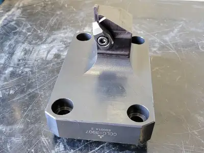 USED MITSUBISHI CARBIDE CCLC-3907
