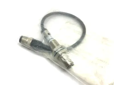 USED BALLUFF FLUSH MOUNT PROXIMITY SENSOR