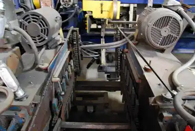 2″ OD x 144″ Max. BUCKEYE/LOOPCO Brush Deburring Machine