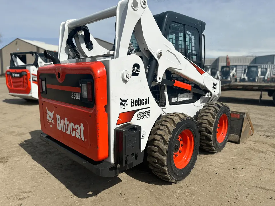 USED 2019 Bobcat S595