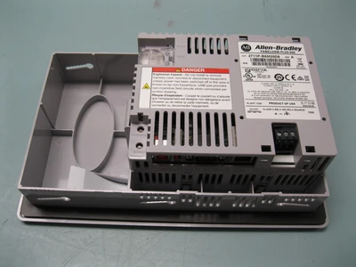 NEW Allen-Bradley 2711P-B6M20D8