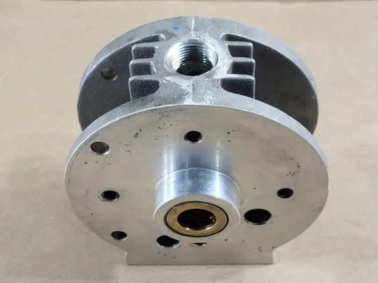 Used VERSAMATIC P24-4013A Parts (Hydraulics and Pneumatics) British Columbia CA | Lenmark #257343