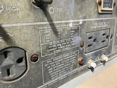 Used LINCOLN ELECTRIC SA250 DE152 Welding Machinery (Other) Ohio US | HGR 24 #1441270