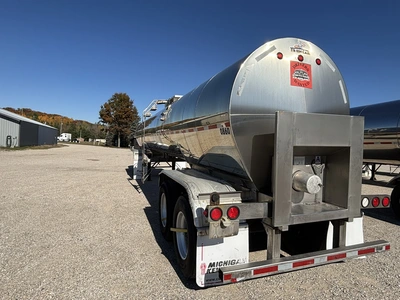 Used 2018 TREMCAR MILK TANKER TRAILER Liquid Supply Trailers Michigan US | Miedema Asset Management Group #1709484