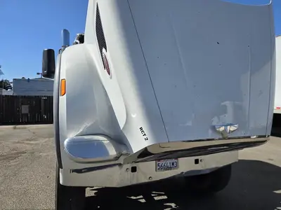 USED 2023 PETERBILT 567