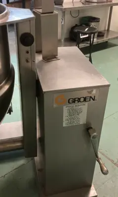 USED 1900 GROEN DHT-60
