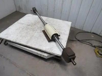Cincinnati Milacron Cinturn CNC Ball Screw & Nut Assembly W/Encoder