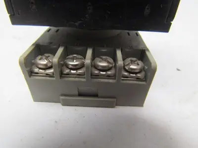 Eagle Signal CR301A6 110V 60H programablerelay w/ base