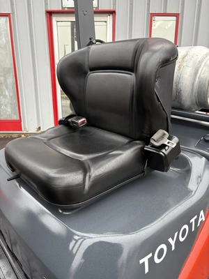 USED 2015 TOYOTA 8FGU15