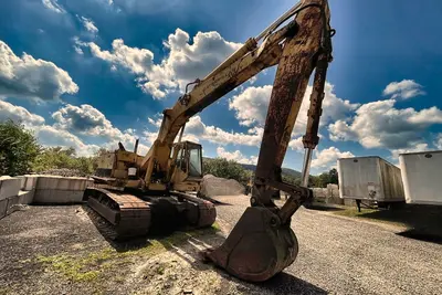 Used 1987 CATERPILLAR 235 Excavators Pennsylvania US | Proxy Equipment #1377562