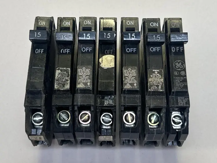 Used GENERAL ELECTRIC THQP115 Miscellaneous Equipment (Electrical & Power) | Surplus Asset Holdings #1199796