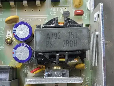 NEW OMRON S82J-15024A