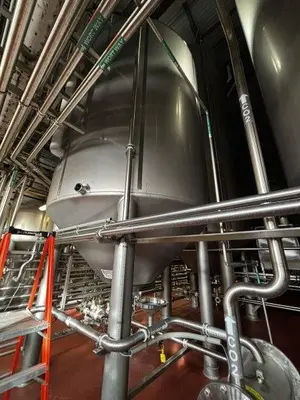 2010 MUELLER 8,300 GALLON Zásobníky nerezové - | Perry Equipment (1)