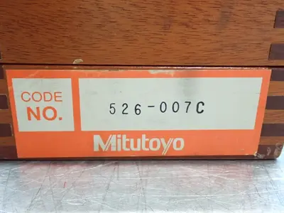 NEW MITUTOYO 526007C
