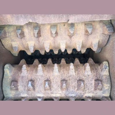 20 in x 26 in Quad Roll Crusher