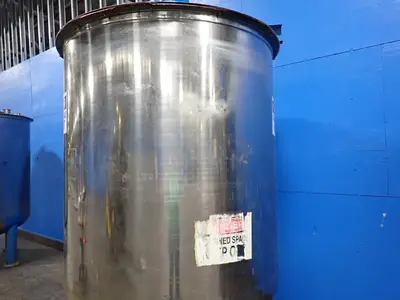 800 Gallons S/s Tank W/ Agitator