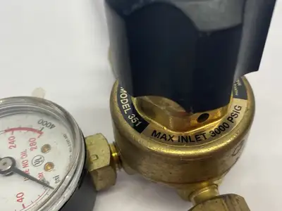 New | in-Stock Harris Argon CO2 Zero Compensated Cylinder Flowmeter Regulator 3100331 Regulators Michigan US | Maverick Industrial Sales #1395359