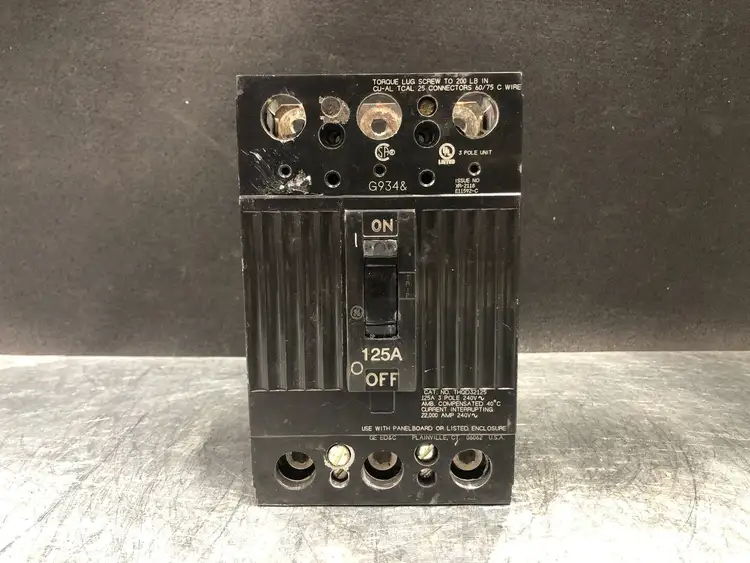 Used GENERAL ELECTRIC THQD32125 Switchgears British Columbia CA | Lenmark #244025