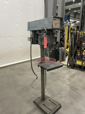 Used DAYTON 3Z570 DRILL PRESS Drills Michigan US | Vander Ziel Machinery Sales #482540