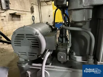 17" x 18" Racine Hydraulic Press