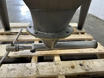 Flexicon Auger Hopper