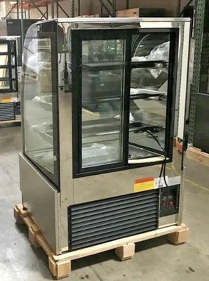 171-0033 36” Self Contained Full Service Bakery Display Cooler