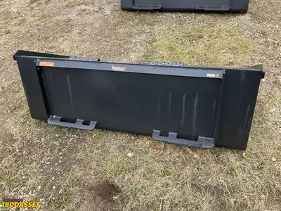 New Tomahawk 60” skid steer bucket, welded on high carbon cutting edge, skid steer quick attach