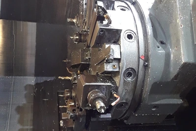 2005 Hyundai SKT 21LMS Multi-Task Turning Center
