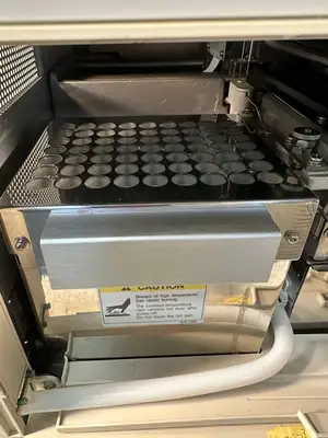 Hitachi L-7250 Programmable Autosampler w/ L7250ACC (9.5.1/2)