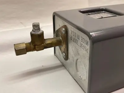 New | in-Stock HONEYWELL P643A 1007 2 Industrial Controls Ohio US | Surplus Asset Holdings #1237650
