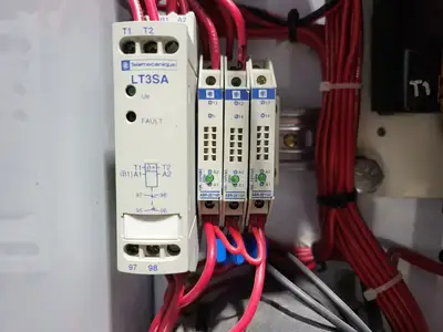 USED SQUARE D MODEL 6